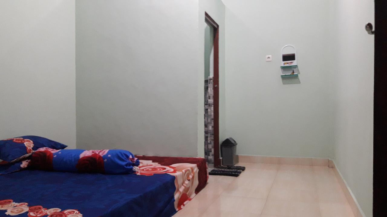Penginapan Asidik Бира Экстерьер фото